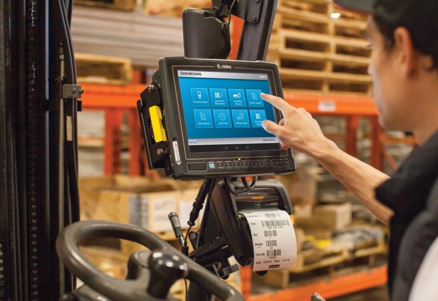 industrial tablet with vehicle mount